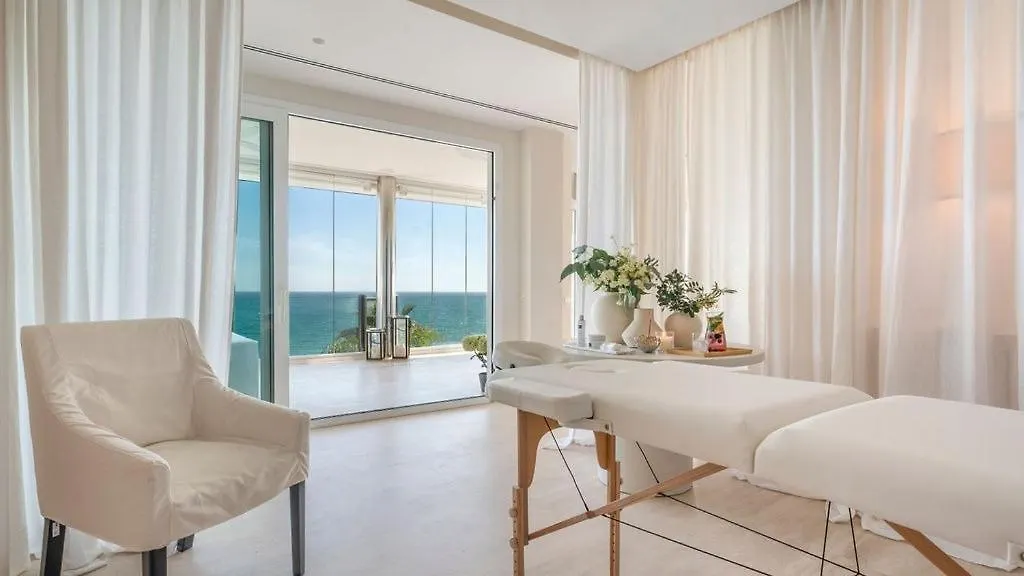 Waterfront Beach Paradise Apartment Benalmadena